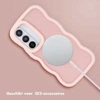 Selencia Wavy Backcover met MagSafe Samsung Galaxy S26 - Soft Pink