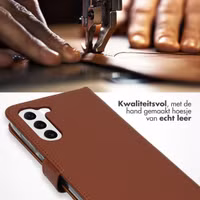 Selencia Echt Leren Bookcase Samsung Galaxy S23 Plus - Lichtbruin