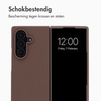 Accezz Liquid Silicone Backcover met MagSafe Samsung Galaxy Z Fold 8 Ultra - New Tea Brown
