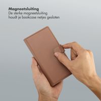 Selencia Olyn Uitneembare Bookcase met MagSafe Samsung Galaxy S24 Ultra - Bruin