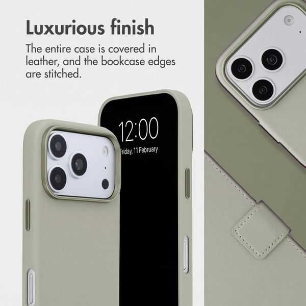 Accezz 2-in-1 Leather Bookcase with MagSafe Apple iPhone 18 Pro / 17 Pro - Light Grey