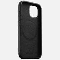 Nomad Modern Leather Case iPhone 15 - Zwart