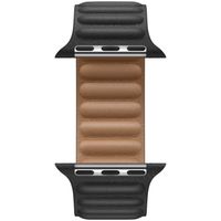 Apple Leather Link Apple Watch Series 1 t/m 9 / SE (38/40/41 mm) | Series 10 (42 mm) - Maat S/M - Zwart