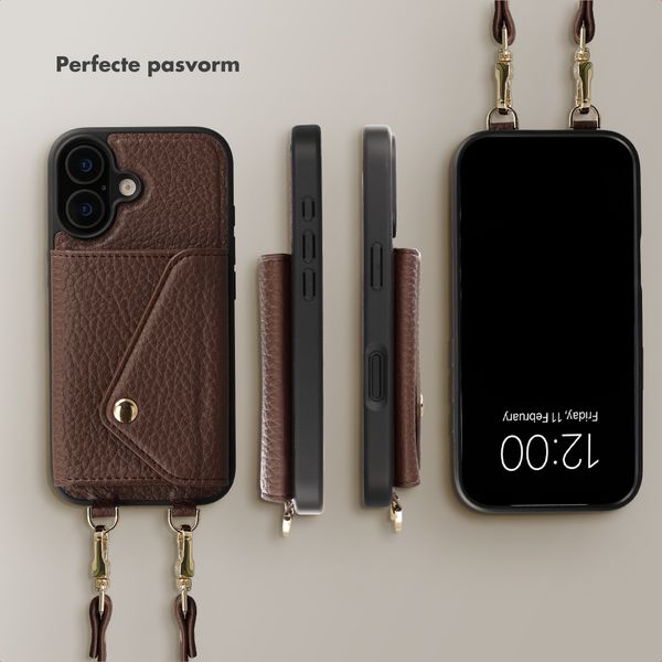 Selencia Sera Telefoonhoes met Koord en Envelop Pashouder Apple iPhone 17 - Chocolate Brown