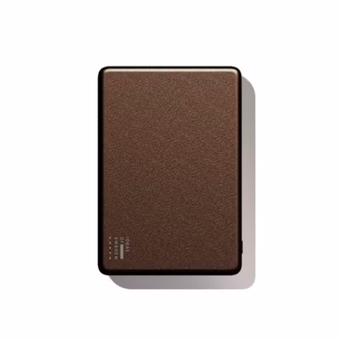 iDeal of Sweden Slim MagSafe Powerbank 5,000 mAh - Wireless Powerbank - Mocha Mousse