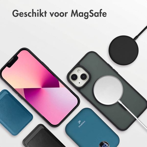 imoshion Color Guard Backcover met MagSafe Apple iPhone 14 / 13 - Zwart