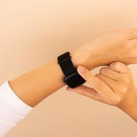 imoshion Nylon bandje Apple Watch Series 1 t/m 9 / SE (38/40/41 mm) | Series 10 / 11 (42 mm) - Zwart