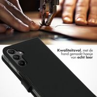 Selencia Echt Leren Bookcase Samsung Galaxy A15 (5G/4G) - Zwart