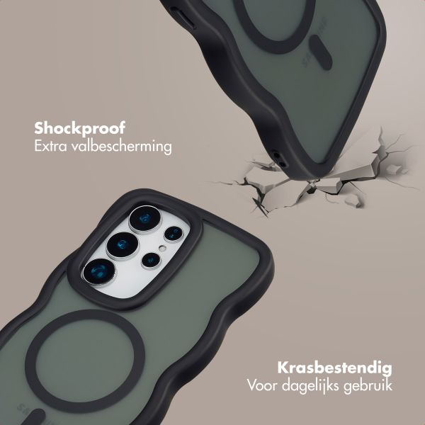 Selencia Wavy Backcover met MagSafe Samsung Galaxy S25 Ultra - Zwart
