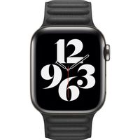 Apple Leather Link Apple Watch Series 1 t/m 9 / SE (38/40/41 mm) | Series 10 / 11 (42 mm) - Maat S/M - Zwart