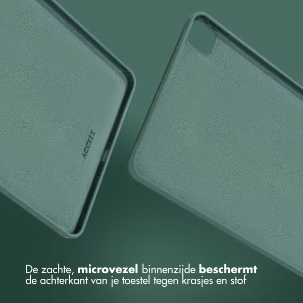 Accezz Liquid Silicone Backcover met penhouder Apple iPad Pro 11 (2022 / 2021 / 2020 / 2018) - Donkergroen