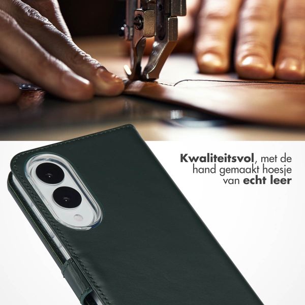 Selencia Echt Leren Bookcase Samsung Galaxy S25 Edge - Groen