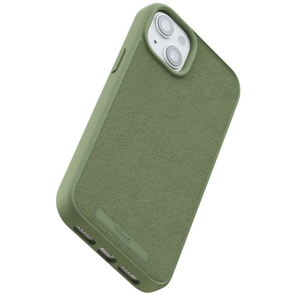 Njorð Collections Suède Comfort+ Case MagSafe iPhone 15 Plus - Olive