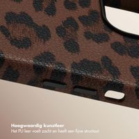 Selencia Sabi Backcover Panterprint met MagSafe Apple iPhone 15 - Mocha Brown