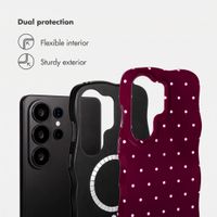 Selencia Vivid Wavy Back Cover with MagSafe Samsung Galaxy S26 Ultra - Happy Dots Burgundy