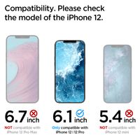 Spigen GLAStR EZ Fit Screenprotector + Applicator Apple iPhone 12 (Pro)