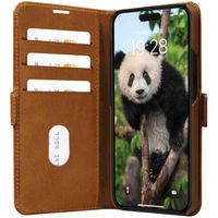 dbramante1928 Copenhagen Bookcase Apple iPhone 15 Pro - Bruin