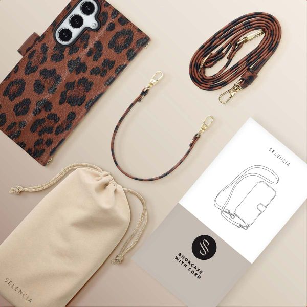 Selencia Sabi Bookcase met Panterprint Samsung Galaxy S24 / S25 - Mocha Brown