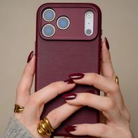 Decoded Leather Backcover MagSafe Apple iPhone 17 Pro - Burgundy