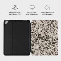 Burga Tablet Case Apple iPad 6 (2018) 9.7 inch / iPad 5 (2017) 9.7 inch - Almond Latte