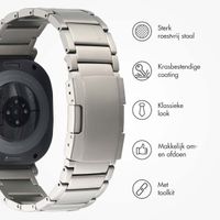 Accezz Mat Titanium bandje voor de Samsung Galaxy Watch Ultra (2024/2025) - Zilver