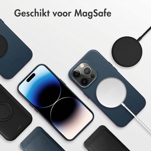 Accezz MagSafe Leather Backcover Apple iPhone 14 Pro - Nightfall Blue