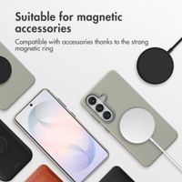 Accezz Leather Back Cover with MagSafe Samsung Galaxy S26 - Light Grey