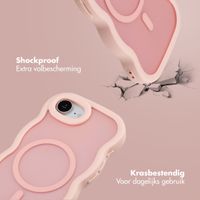Selencia Wavy Backcover met MagSafe Apple iPhone 16e - Soft Pink