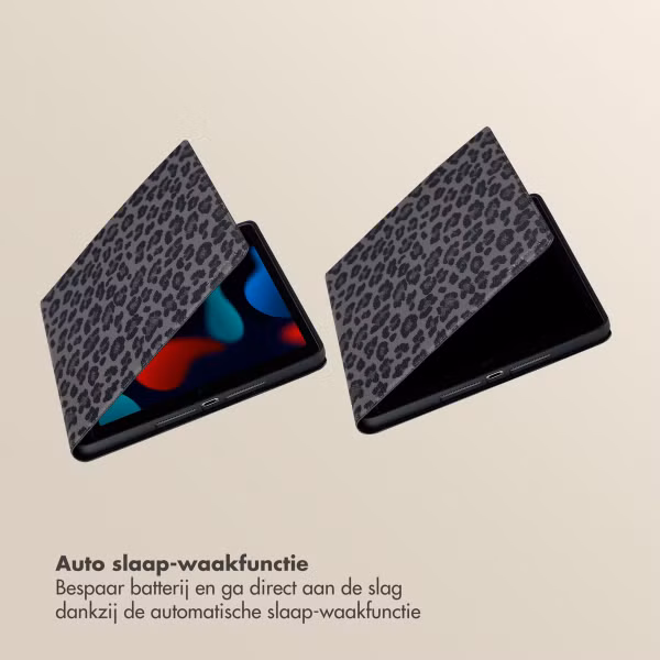 Selencia Sabi Bookcase met panterprint Apple iPad 9 (2021) 10.2 inch / iPad 8 (2020) 10.2 inch / iPad 7 (2019) 10.2 inch - Midnight Black