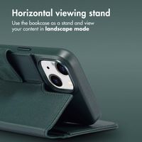 Accezz 2-in-1 Leather Bookcase with MagSafe Apple iPhone 14 - Cedar Green