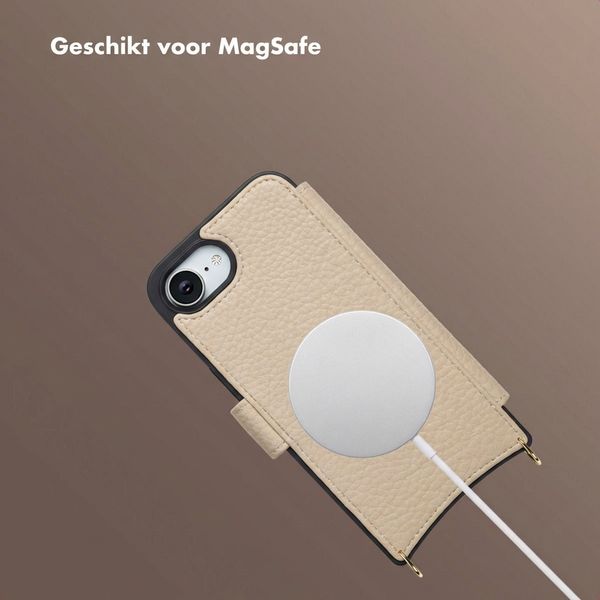 Selencia Riva Bookcase met MagSafe en Koord Apple iPhone 17e / 16e - Beige