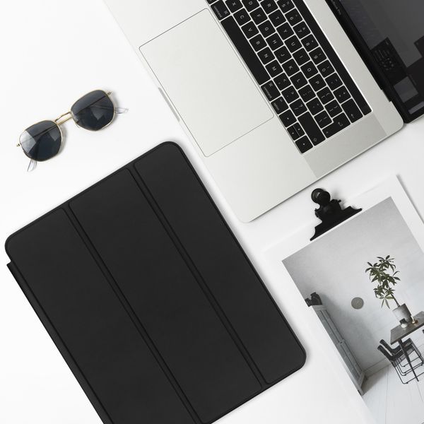 Luxe Bookcase iPad Pro 11 (2018)