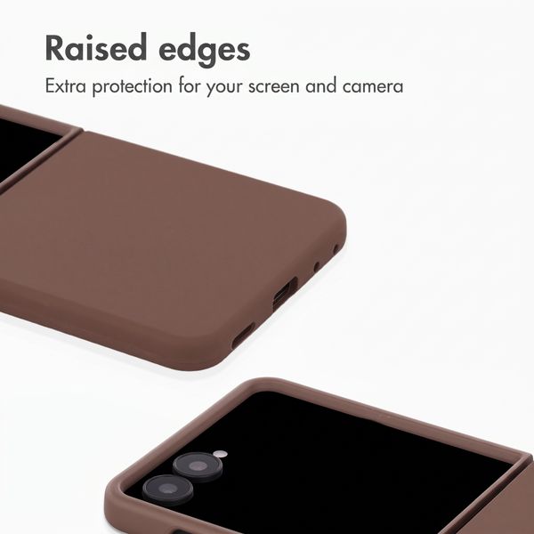 Accezz Liquid Silicone Case with MagSafe Samsung Galaxy Z Flip 8 - New Tea Brown