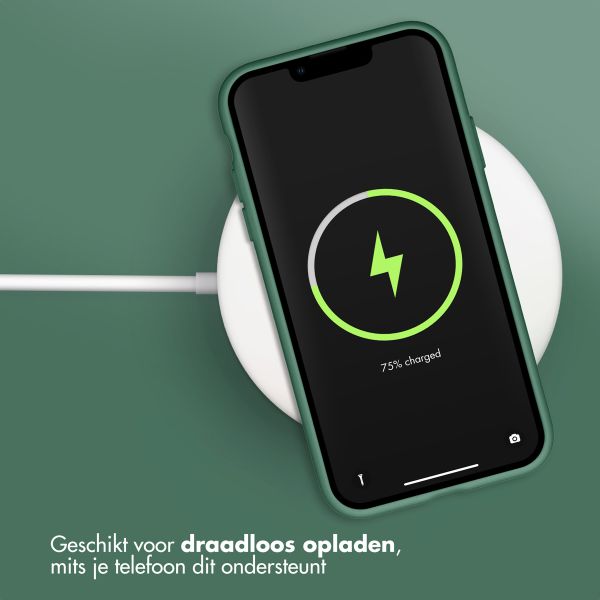 Accezz Liquid Silicone Backcover Apple iPhone 11 - Donkergroen