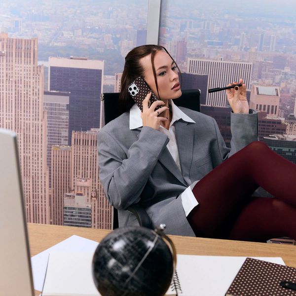 Burga Tough Backcover MagSafe Apple iPhone 17 Pro - Sorry Busy