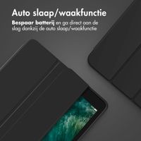 Accezz Smart Silicone Bookcase Apple iPad 9 (2021) 10.2 inch / iPad 8 (2020) 10.2 inch / iPad 7 (2019) 10.2 inch - Zwart