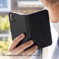 Selencia Echt Lederen Bookcase Samsung Galaxy S21 - Zwart