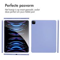 Accezz Liquid Silicone Backcover met penhouder iPad Pro 12.9 (2022) / Pro 12.9 (2021) / Pro 12.9 (2020) - Lila