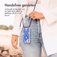 imoshion Design hoesje met koord Apple iPhone 15 Pro Max - Cobalt Blue Flowers Connect