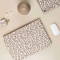 Selencia Sabi Laptop Cover Panterprint Apple MacBook Pro 14 inch (2021 / 2023 M3 chip / 2024 M4 chip / 2025 M5 chip) - Soft Ivory