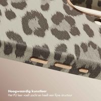 Selencia Sabi Backcover Panterprint met MagSafe Apple iPhone 17 - Soft Ivory