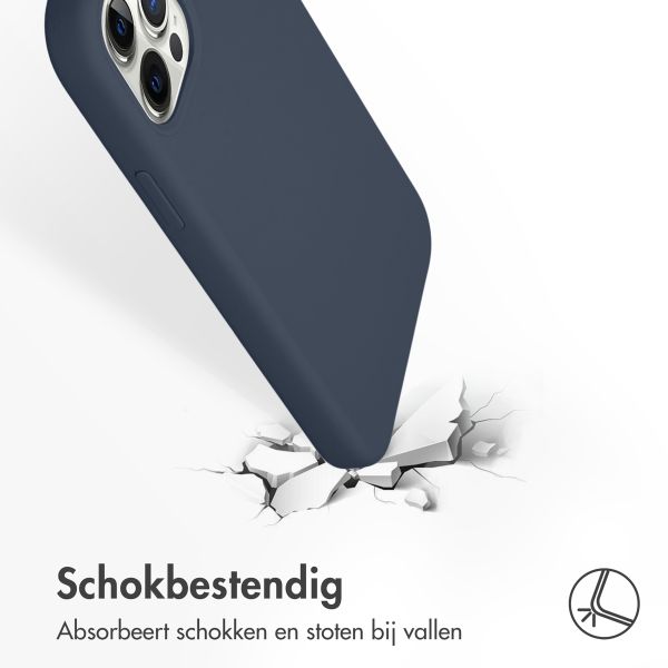 Accezz Liquid Silicone Backcover met MagSafe iPhone 12 (Pro) - Donkerblauw