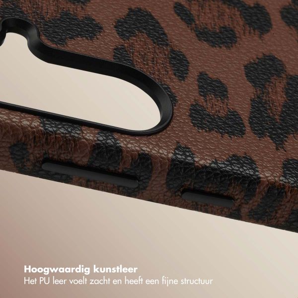 Selencia Sabi Backcover Panterprint met MagSafe Samsung Galaxy A56 - Mocha Brown