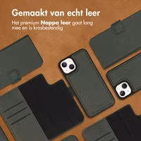 Accezz Premium Leather 2 in 1 Wallet Bookcase Apple iPhone 13 Mini - Groen