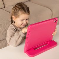 imoshion Kidspakket | Kidsproof backcover voor de Apple iPad 11 (2025) 11 inch A16 / iPad 10 (2022) 10.9 inch + Draadloze Kinderkoptelefoon Unicorn - Roze