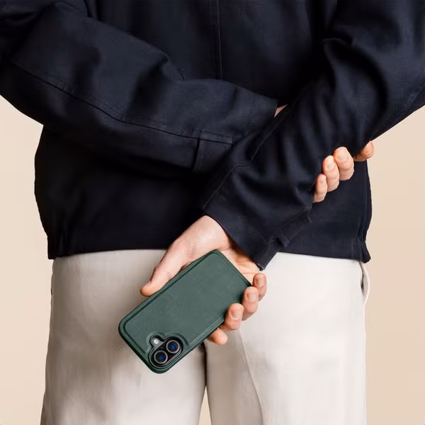 Accezz Edge Backcover met MagSafe Apple iPhone 17 Pro - Groen