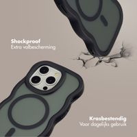 Selencia Wavy Backcover met MagSafe Apple iPhone 14 Pro - Zwart