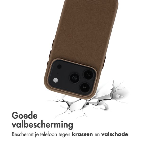 Accezz MagSafe Leather Backcover Apple iPhone 18 Pro Max / 17 Pro Max - Coffee Brown