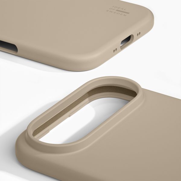 iDeal of Sweden Silicone Case met MagSafe Apple iPhone Air - Beige