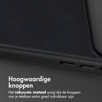 Accezz MagSafe Leather Backcover Apple iPhone 17 Pro - Onyx Black